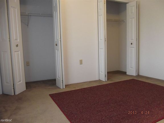 Over Sized Spare Room with Full Wall Closet