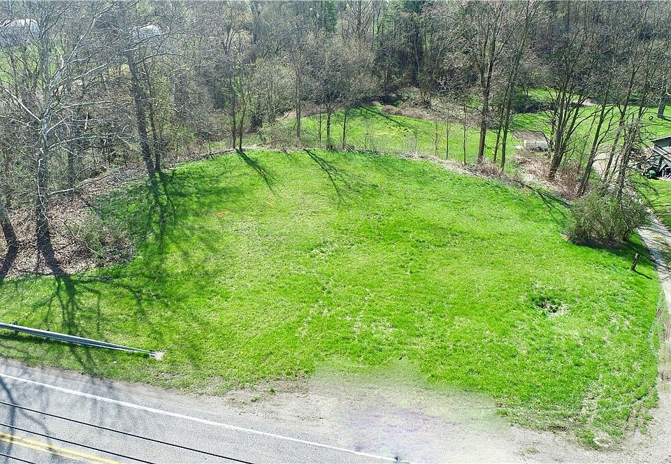 2nd image of 17373 Bennett Rd