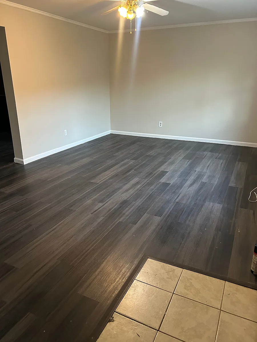 Building Photo - 27 Dandelion Ln #27B