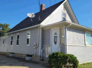 756 Walnut Ave, Elgin, IL 60123