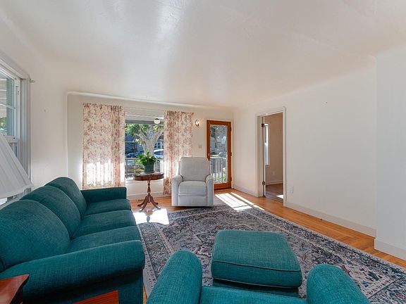 3rd image of 427 N Dora Street