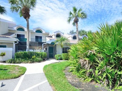 55 Emerald Woods Dr APT C2, Naples, FL, 34108