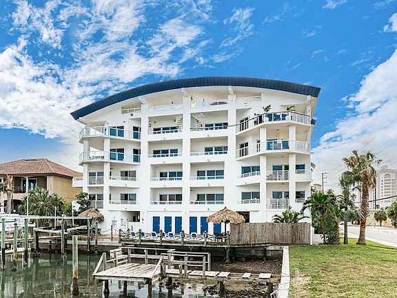 2nd image of 100 Bayside Dr APT 402