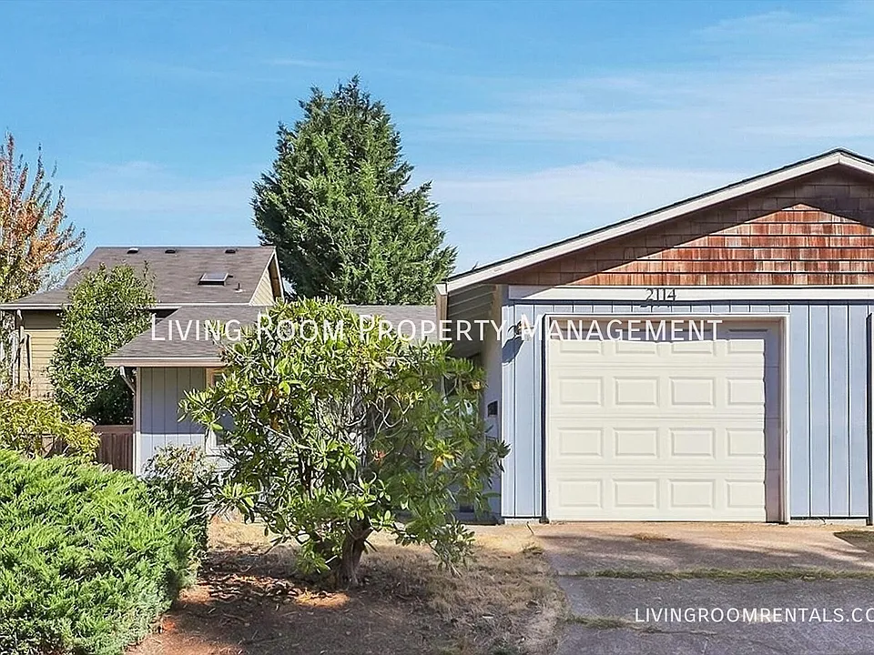 2114 SE 92nd Ave