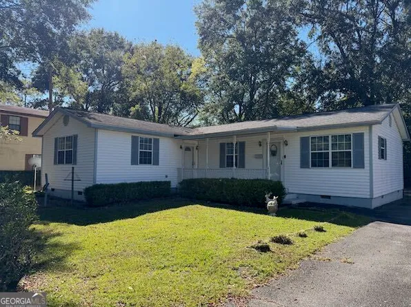 410 Spring St, Sandersville, GA 31082