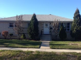 10816 S Rutherford Ave, Worth, IL 60482