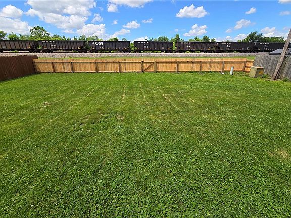4th image of 309 Wilson Park Ln