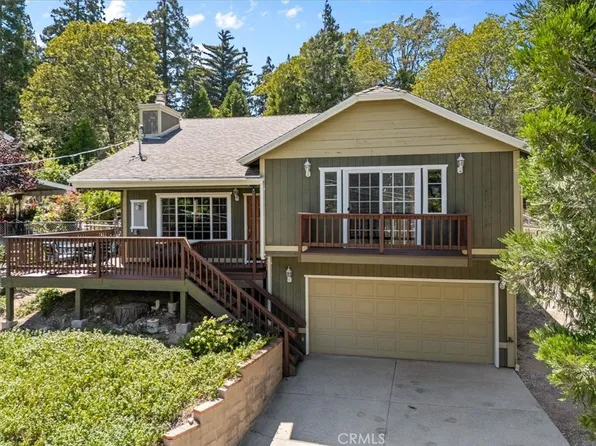 298 Weisshorn Dr, Crestline, CA 92325