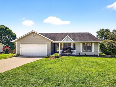 832 E Clover Dr, Ellettsville, IN, 47429