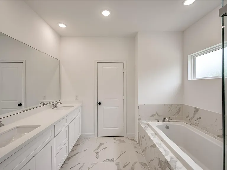 3510 Talia Wood Ct — Photo 18