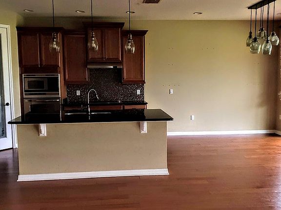 5th image of 2311 Windmark Dr