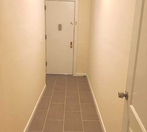 4th image of 1466 Beach Ave APT 30