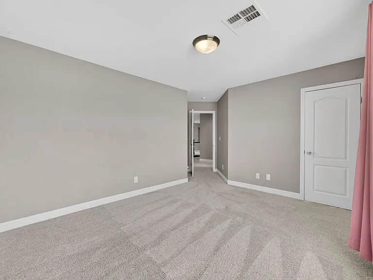9610 Twin Rivers Ct — Photo 41
