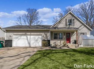 1589 Maplelawn St SW, Wyoming, MI 49509