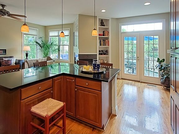 3rd image of 10539 James Wren Way