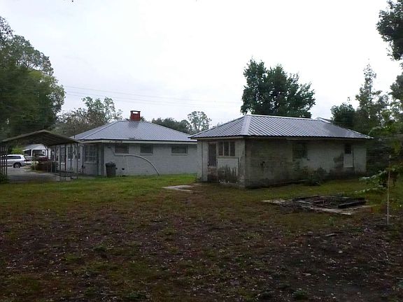 2nd image of 810 Pearl Ave