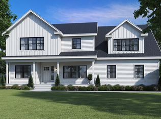 10 Canterbury Rd, Pelham, NH 03076