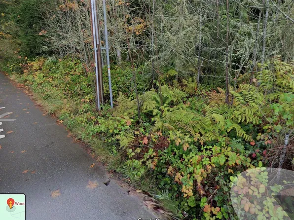 100 Woodpecker Hill Road, Poulsbo, WA 98370