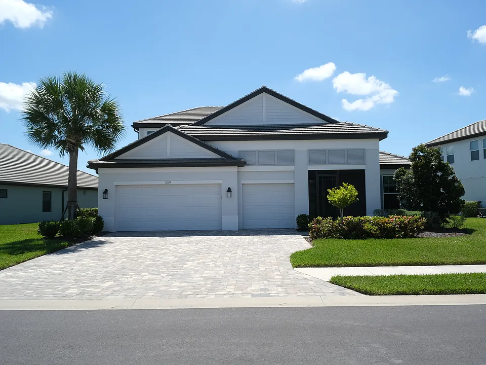 17675 Savory Mist Cir