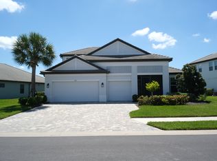 17675 Savory Mist Cir, Lakewood Ranch, FL 34211