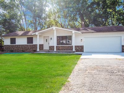 21423 Gill Rd, Farmington Hills, MI, 48335