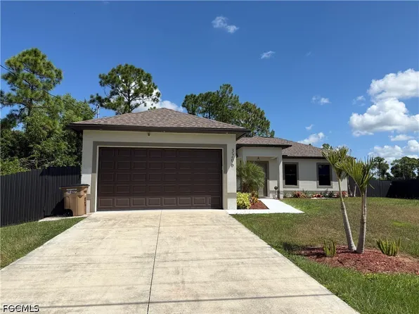 3206 18th St W, Lehigh Acres, FL 33971