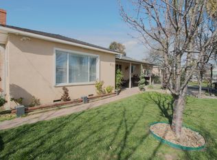 4596 Pueo Rd, Kekaha, HI 96752