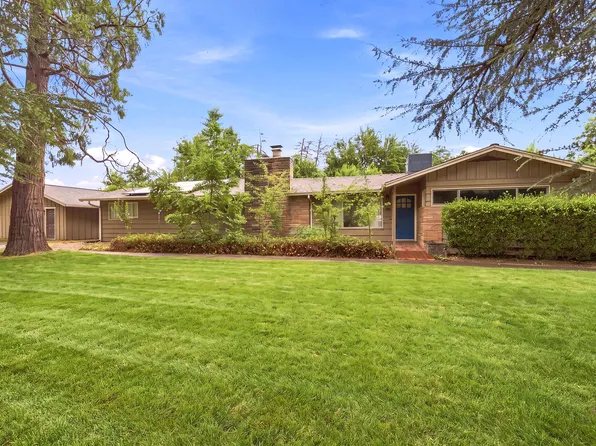 21249 Shelly Ln, Anderson, CA 96007