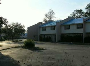 1625 Martin Bluff Rd APT 100, Gautier, MS 39553