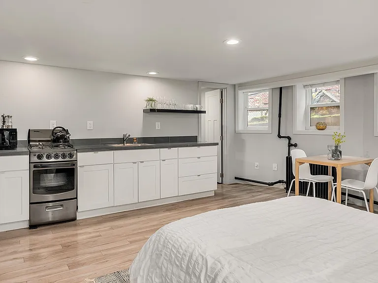 623 Federal Ave E #102 — Photo 7