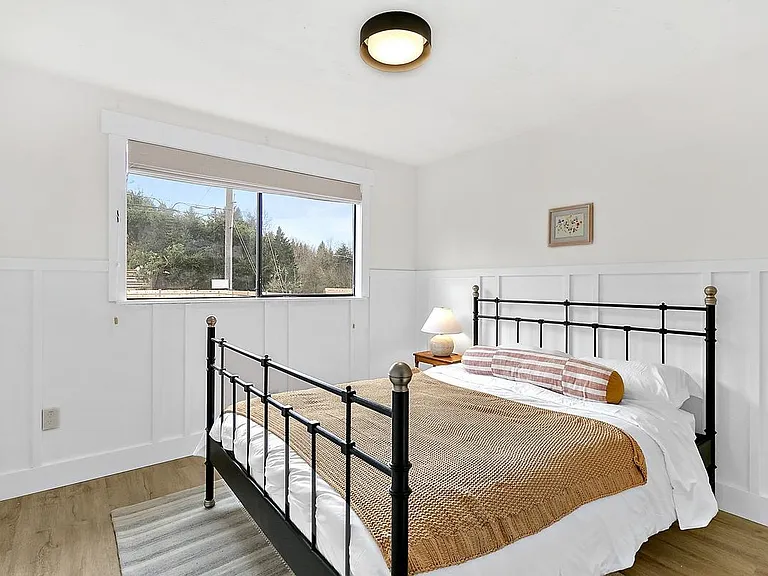 5046 N Lexington St — Photo 16