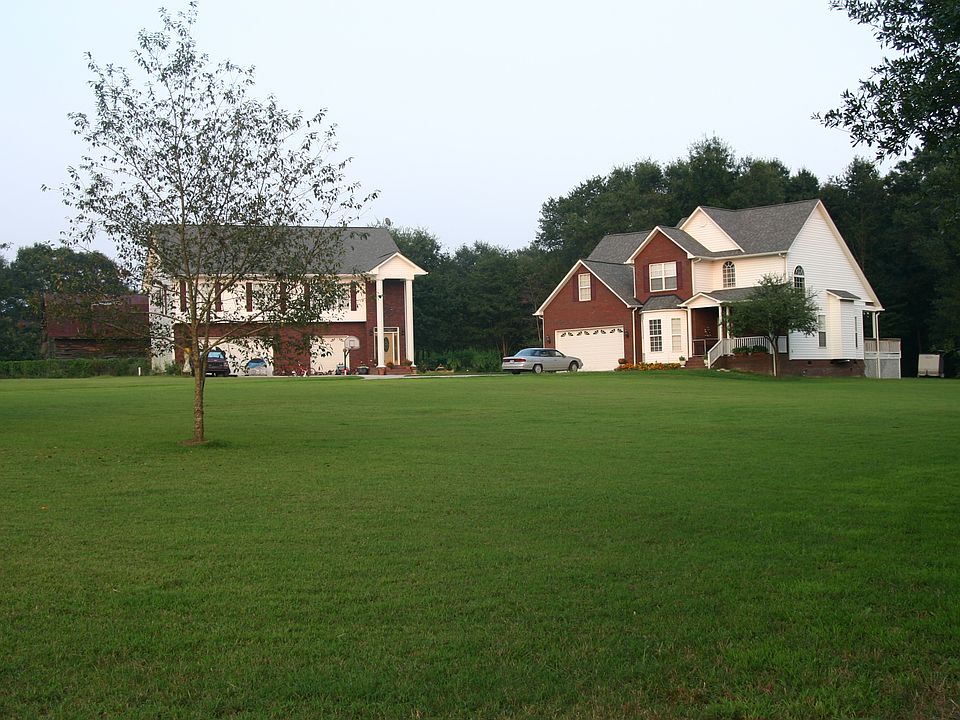 Building Photo 4