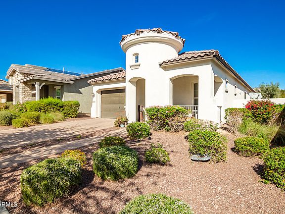 3rd image of 20518 W NELSON Place