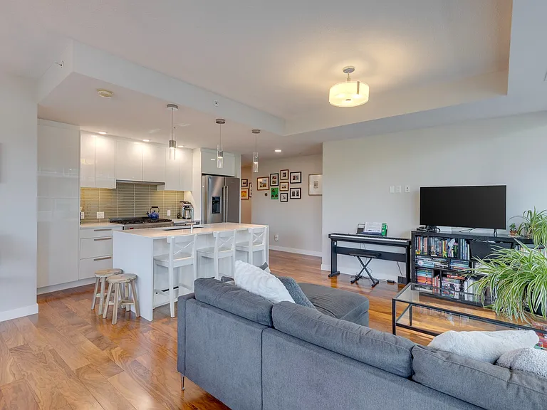 1234 5th Ave NW — Photo 3