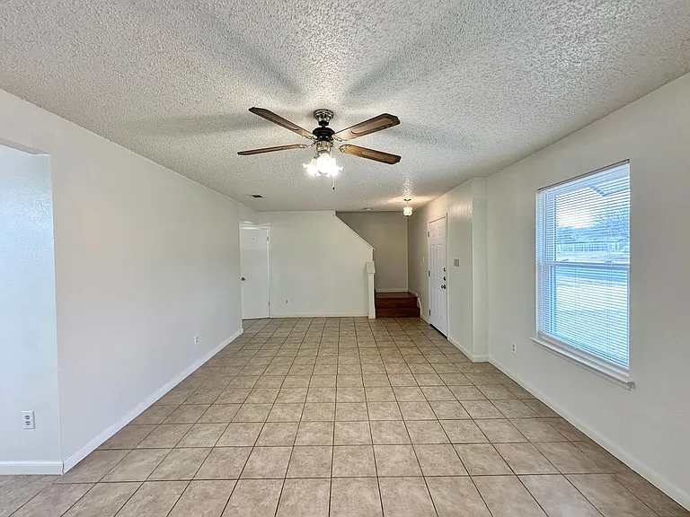 5010 White Rock Dr — Photo 4