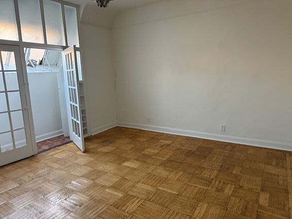 5th image of 116 W 87th St APT 9
