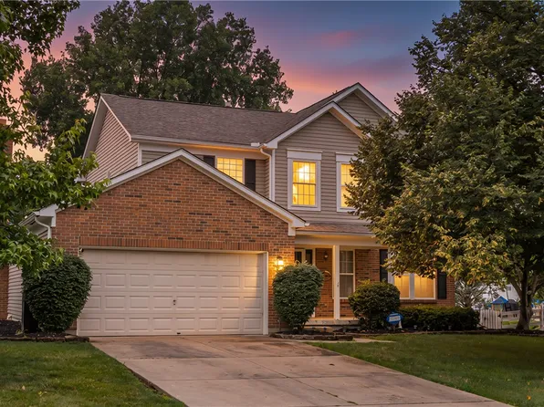35 Berryhill Ct, Springboro, OH 45066