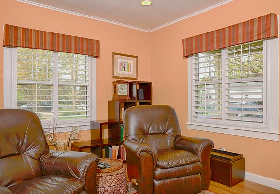 3rd image of 1857 51st St