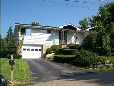 309 Monroe St photo 1