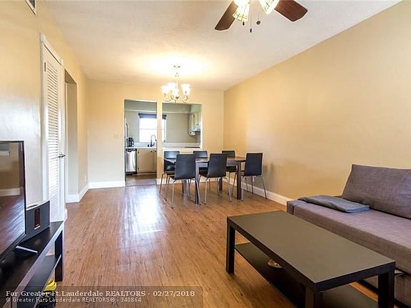 5th image of 1561 NE 34th Ct APT 209