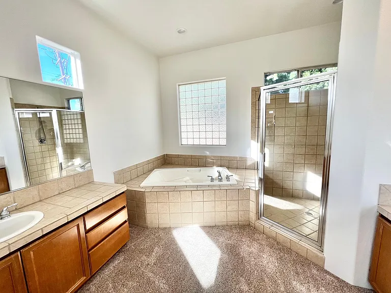 40921 Hovley Ct — Photo 17