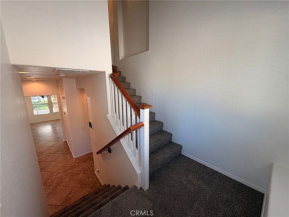 5th image of 6287 Oakfield Ct