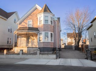 301 Ohio Ave, Providence, RI 02905