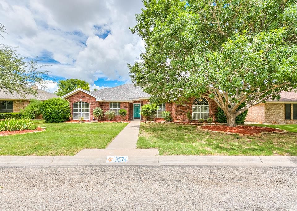 1st image of 3574 Shadyhill Dr