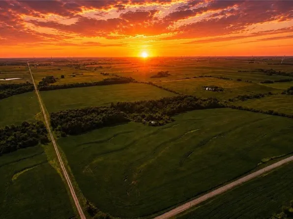Waldo And Stewart Rd, Amity, MO 64422