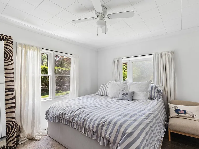 15 Indian Hill Rd — Photo 18