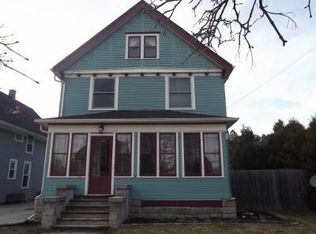 1110 Huron St, Manitowoc, WI 54220