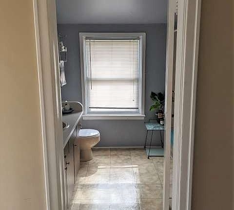 5th image of 45 Glenwood Dr