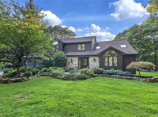 5 Park Pl, Chester, NY 10918