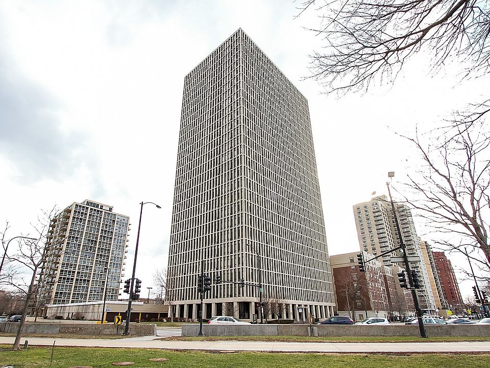 1st image of 6700 S South Shore Dr APT 8E